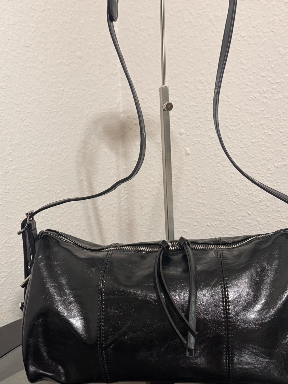 Antik Kraft Black Shoulder Bag with Silver Hardware - Picture 4 of 16